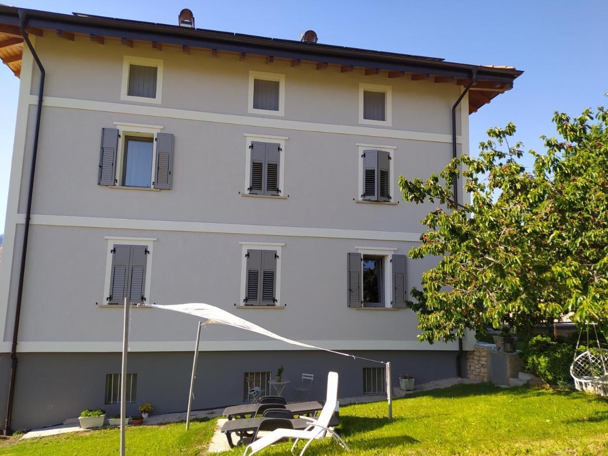 Casa Zucol Lägenhet Sarnonico Exteriör bild