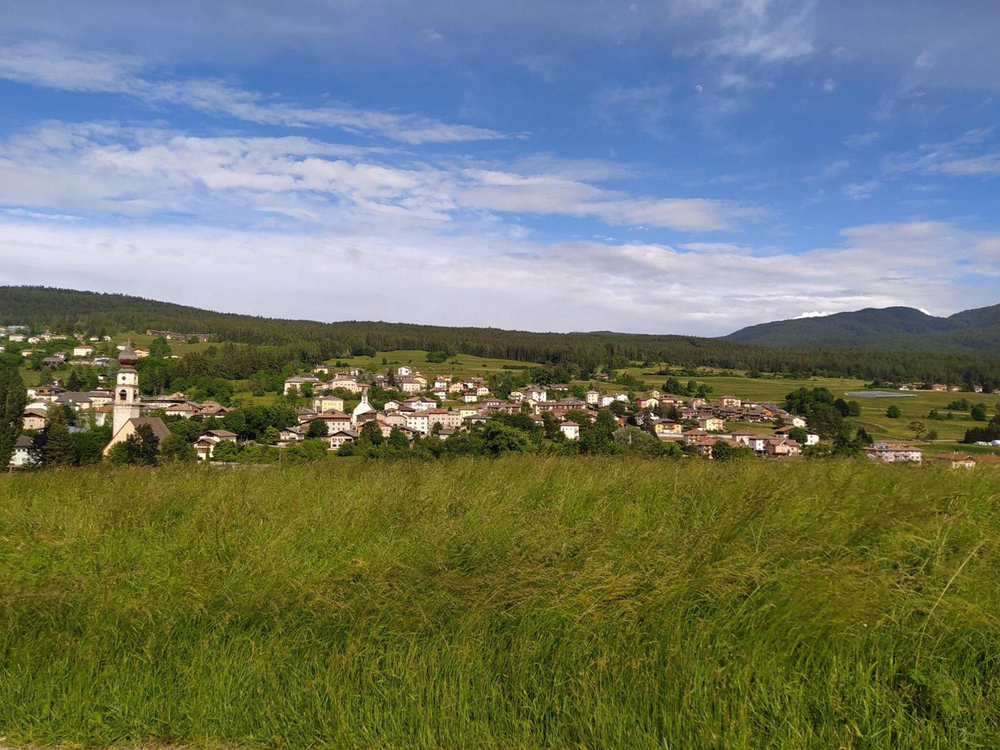 Casa Zucol Lägenhet Sarnonico Exteriör bild