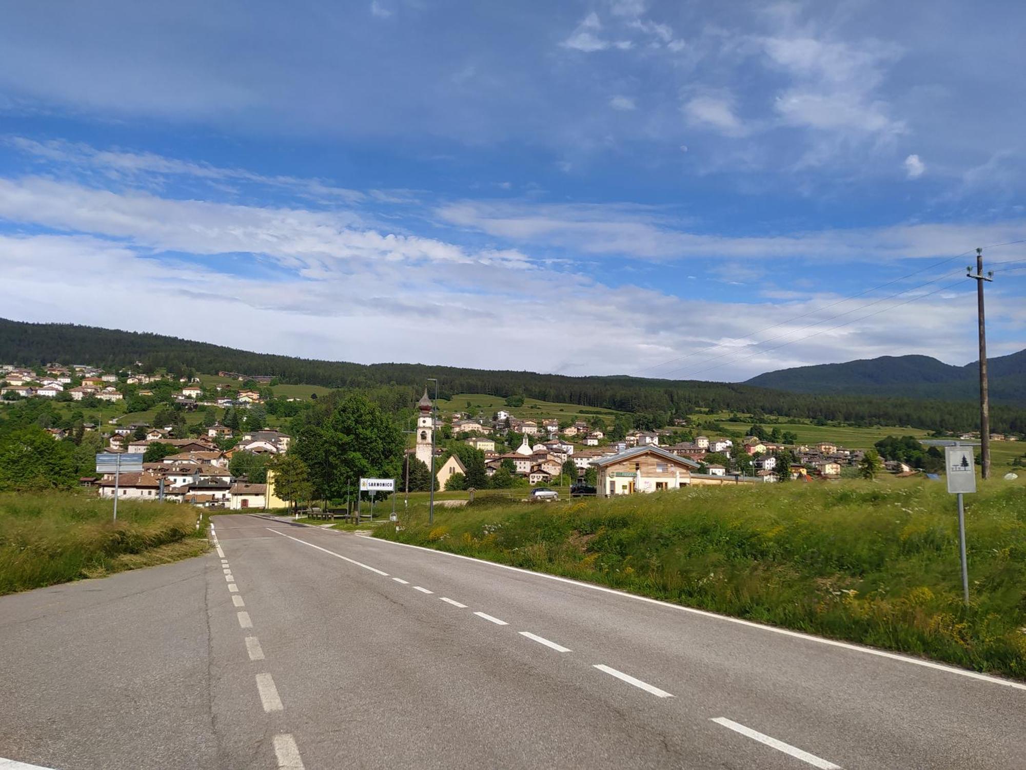 Casa Zucol Lägenhet Sarnonico Exteriör bild
